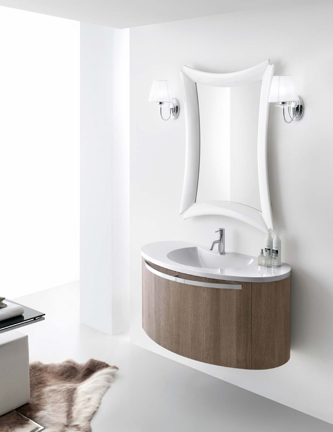Arredamento per bagni molto piccoli : arredamento bagno con ...