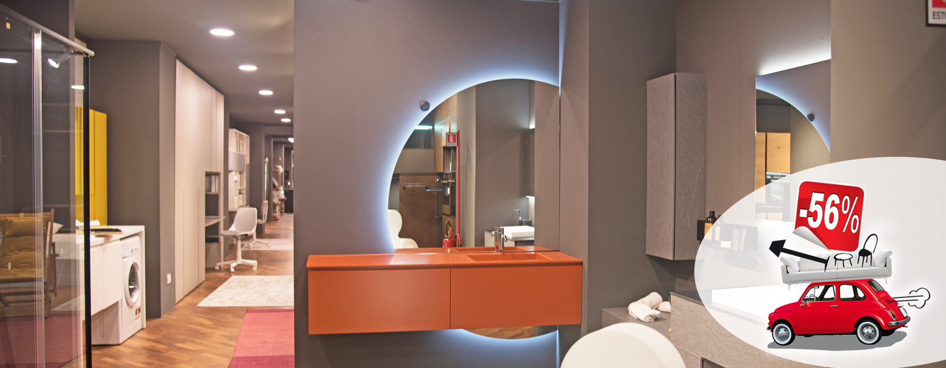 Direttamente dalla nostra esposizione, Mobile bagno Arteba arancione con specchiera retroilluminata in promozione!